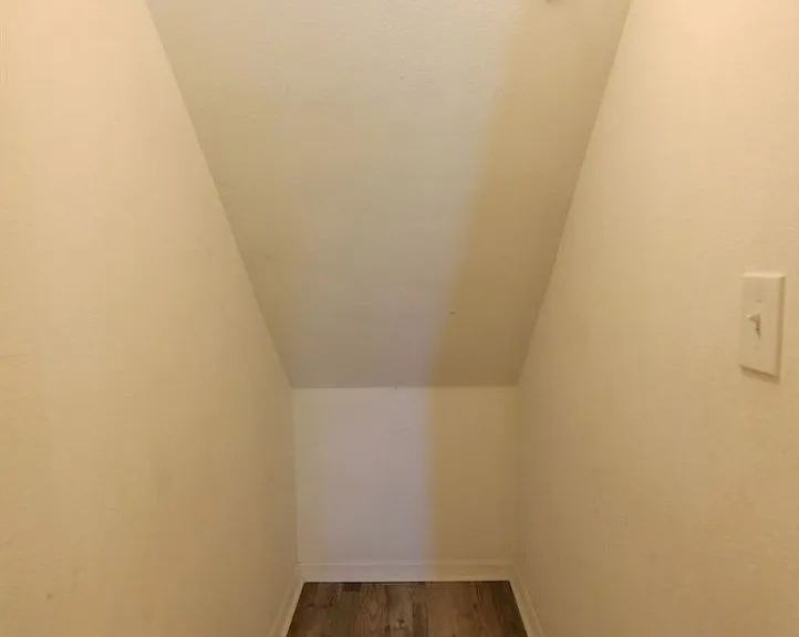 1066 Dolphin Dr — Photo 22