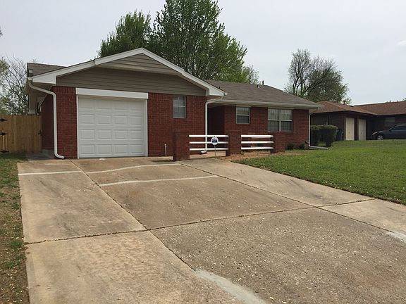 2nd image of 4732 Koelsch Dr