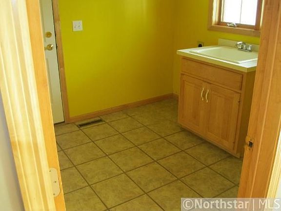 3rd image of 9632 Coneflower Cir N