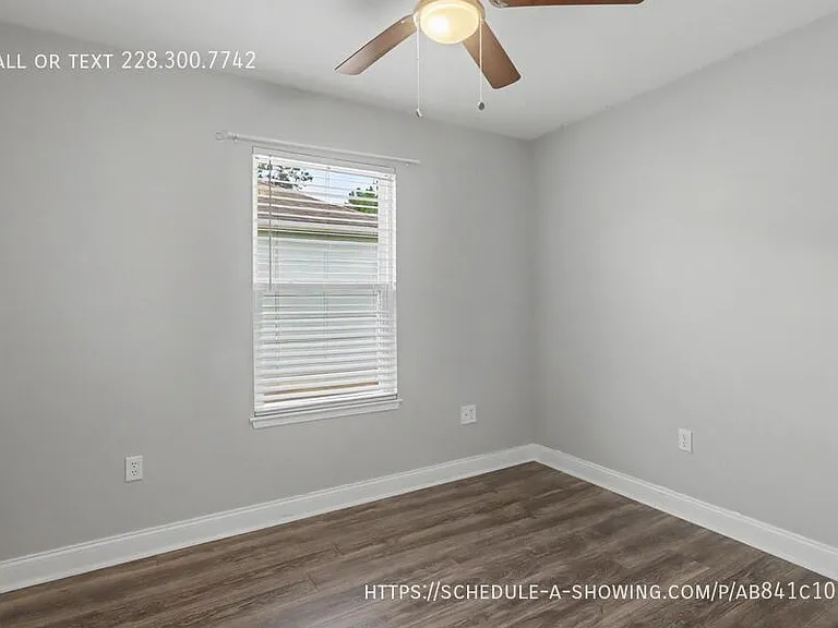12056 Turnberry Cv — Photo 14