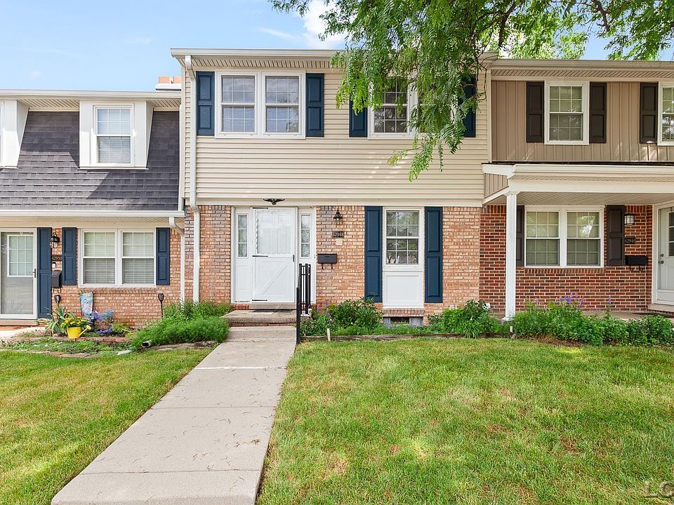 1st image of 42948 Richards Ct