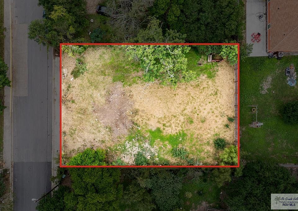 1st image of 225 Midway Dr