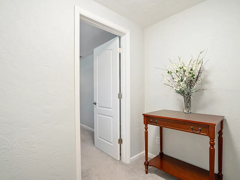 3003 W Vina Del Mar Blvd — Photo 39
