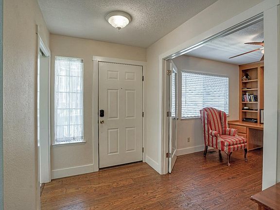 4th image of 1364 Shelby Creek Ln