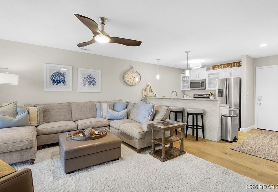 1st image of 814 Indian Pointe #814