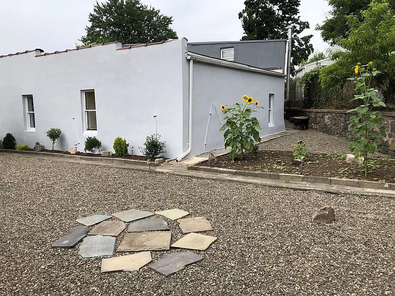 11 Cedar Street — Photo 10
