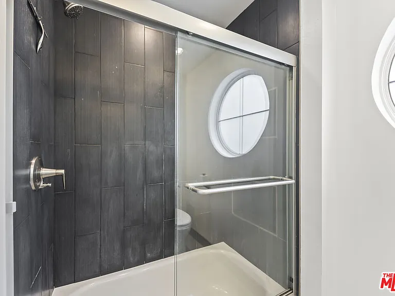 8500 Falmouth Ave #2104 — Photo 9