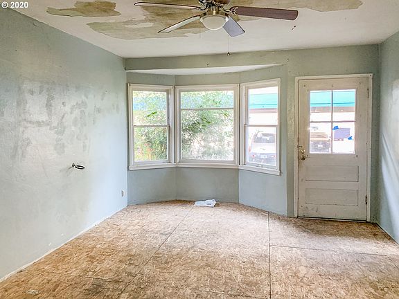 4th image of 646 W Madrone St
