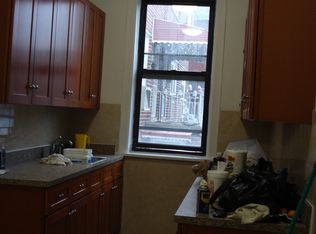 1808 Bogart Ave, Bronx, NY 10462