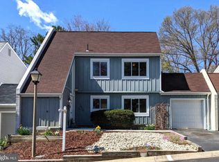 1470 Roundleaf Ct, Reston, VA 20190