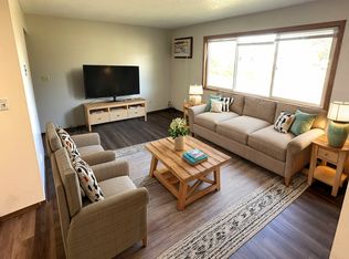 1400 E 1st St APT 3, Webster, SD 57274