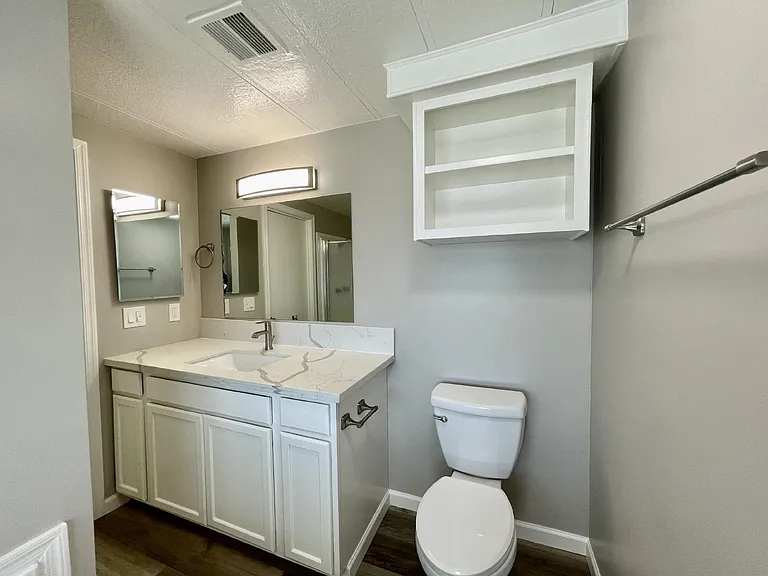 738 Swan Dr — Photo 26