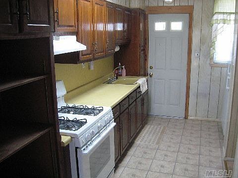2nd image of 9445 115th St