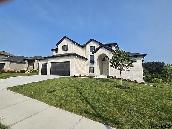 2nd image of 3912 S 213th Ave