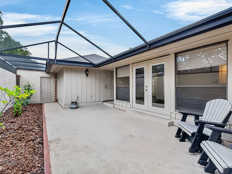 1886 Demetree Dr — Photo 19