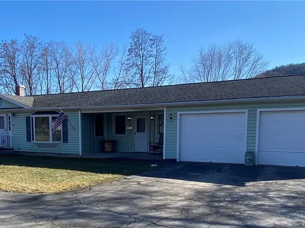 172 E Morris St, Bath, NY 14810