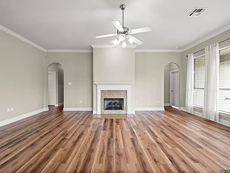 41206 Colonial Dr — Photo 8