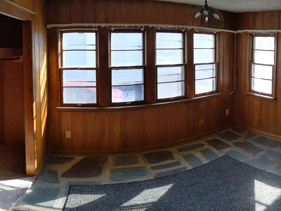 1st image of 234 Grumbach Ave