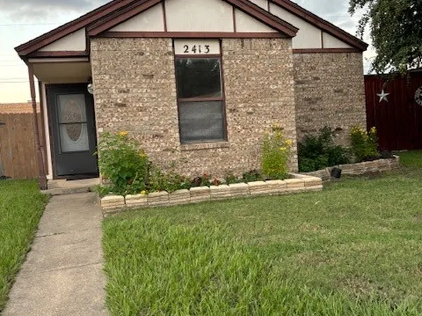 2413 Markland St, Irving, TX 75060