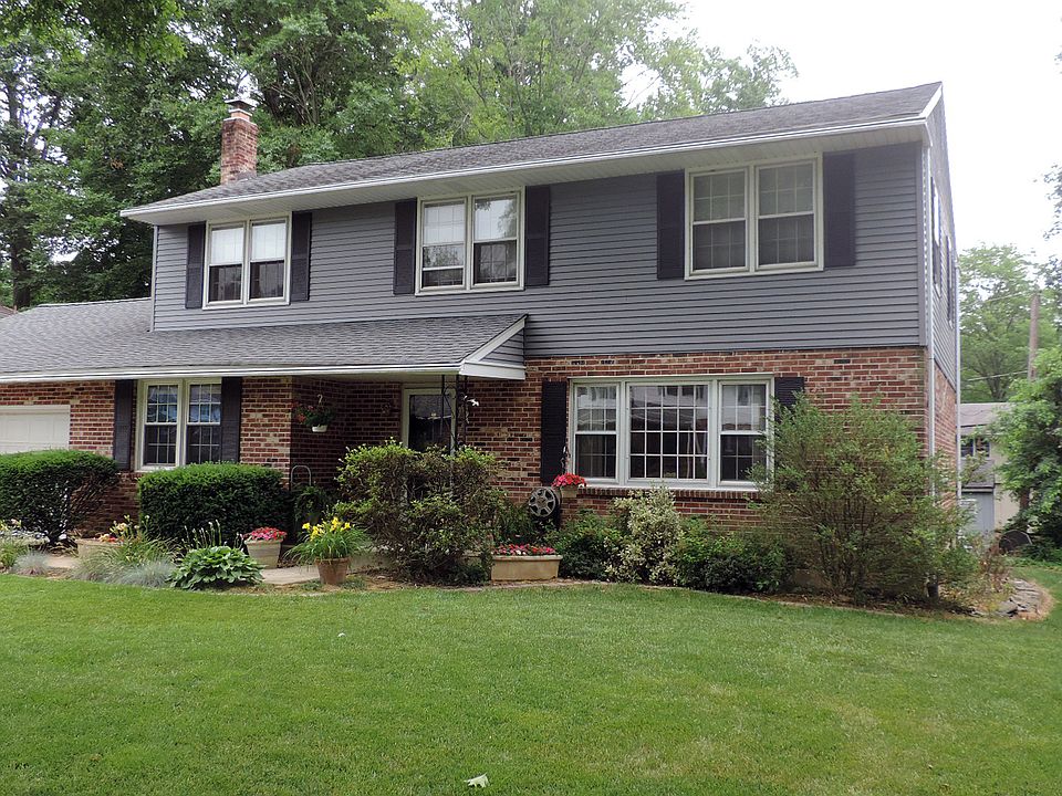 1st image of 2204 Mousley Pl