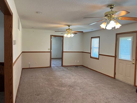 3rd image of 1310 Fairbanks St