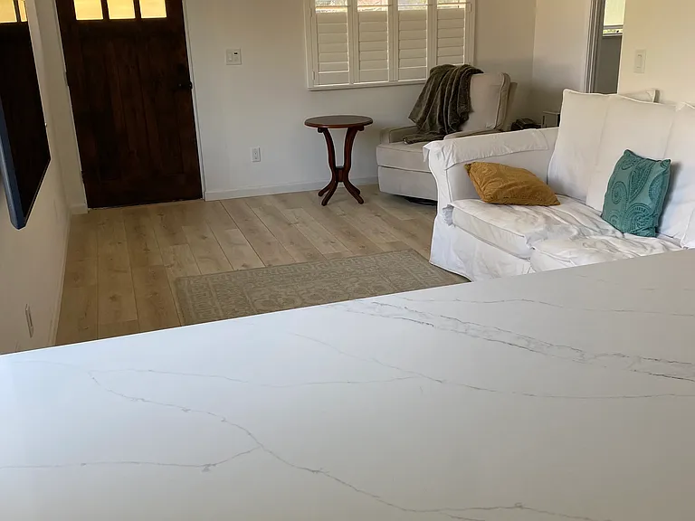 2553 Los Feliz Way #B — Photo 6