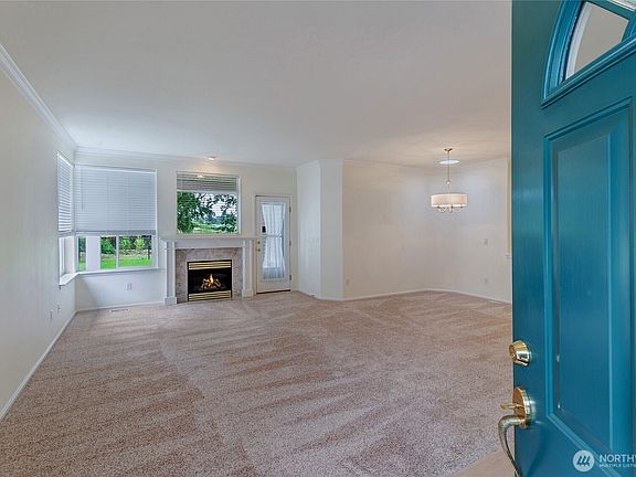 4th image of 1616 135th Street E