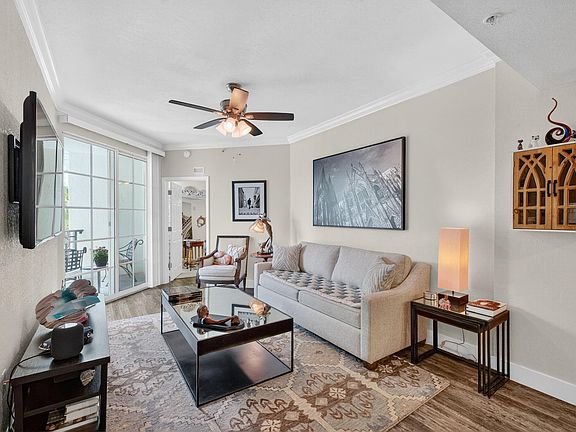 3rd image of 533 NE 3rd Avenue #531