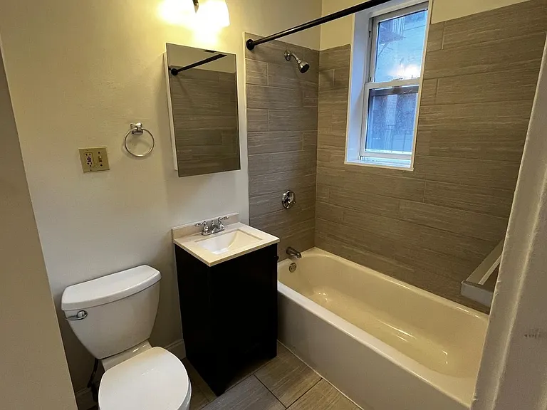 38 Hemenway St #39A — Photo 5