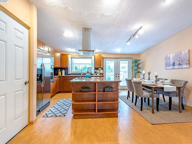 Dining and Kitchen