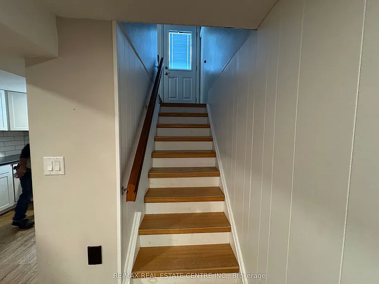 456 Speedvale Ave E #BASEMENT — Photo 4