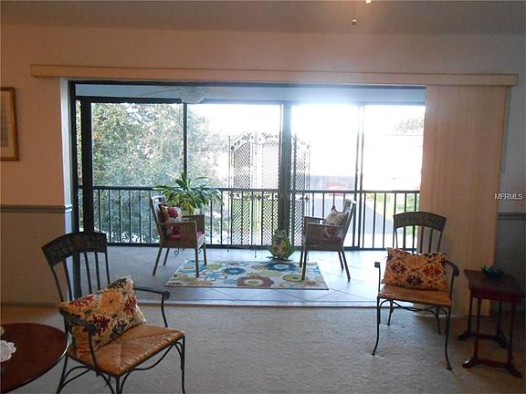 5th image of 1770 Lake Pl APT D