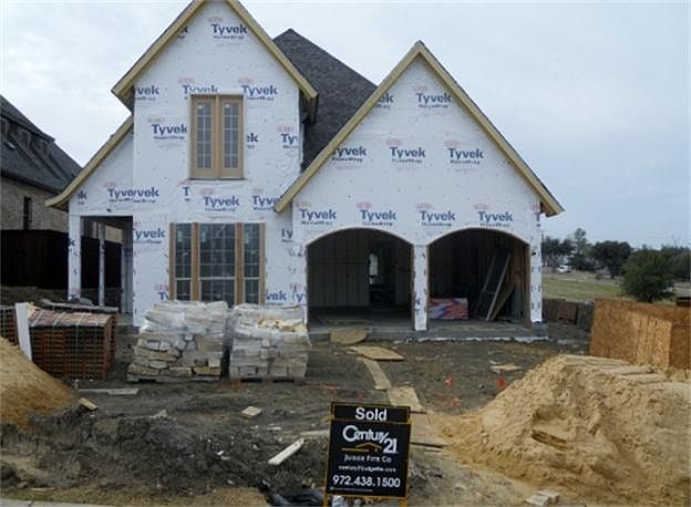 1st image of 2116 S Hill Dr
