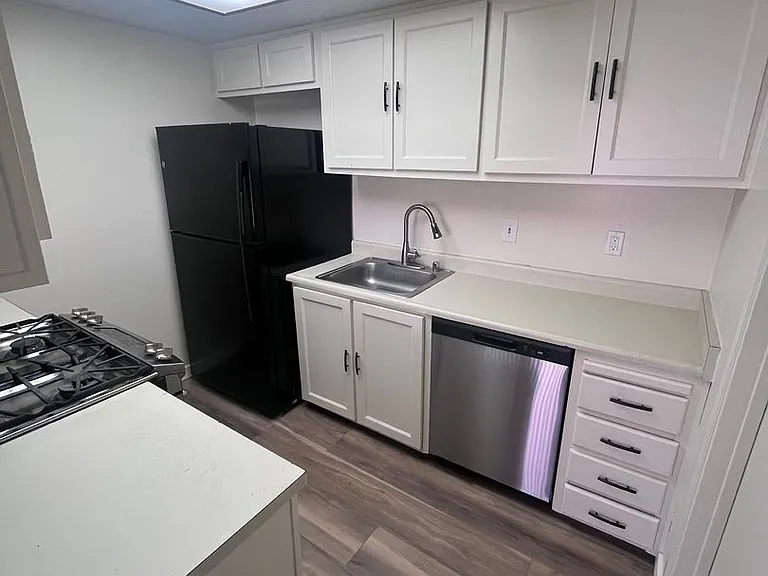 3341 Gould Way — Photo 3
