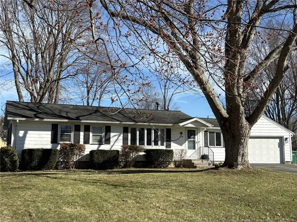 174 Valiant Dr, Rochester, NY 14623