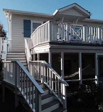 Ocean-side / front view