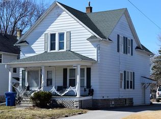 805 Bowen St, Oshkosh, WI 54901