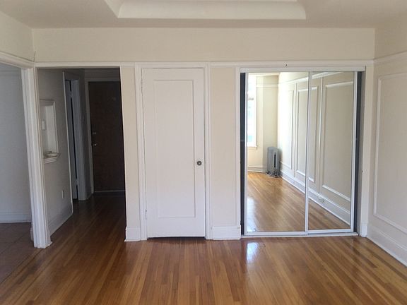 4th image of 3600 20th St #103