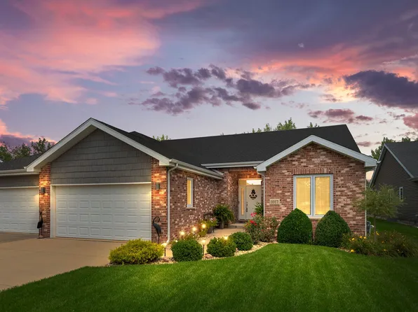 1017 Lincoln Dr, Manteno, IL 60950
