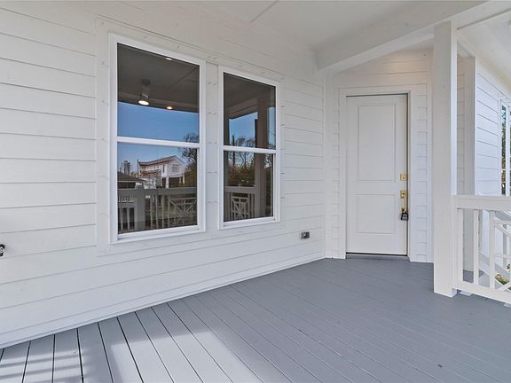 4th image of 506 Pine Rd
