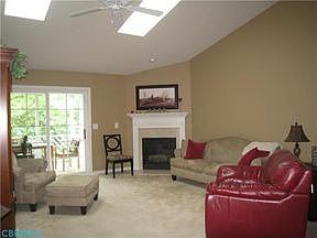 3rd image of 388 Cool Springs Ln