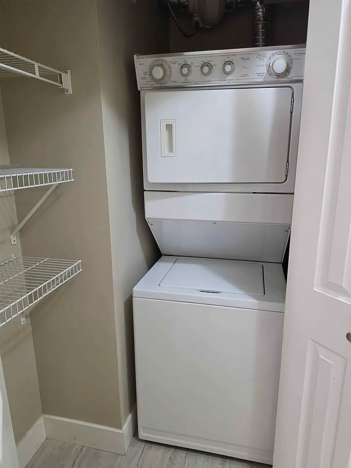 2 bed, $3,500 — Photo 2
