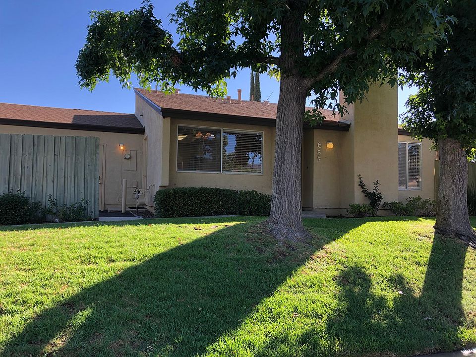 1st image of 657 Parkview Dr
