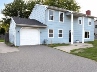 788 Maplecrest Rd, Toms River, NJ 08753