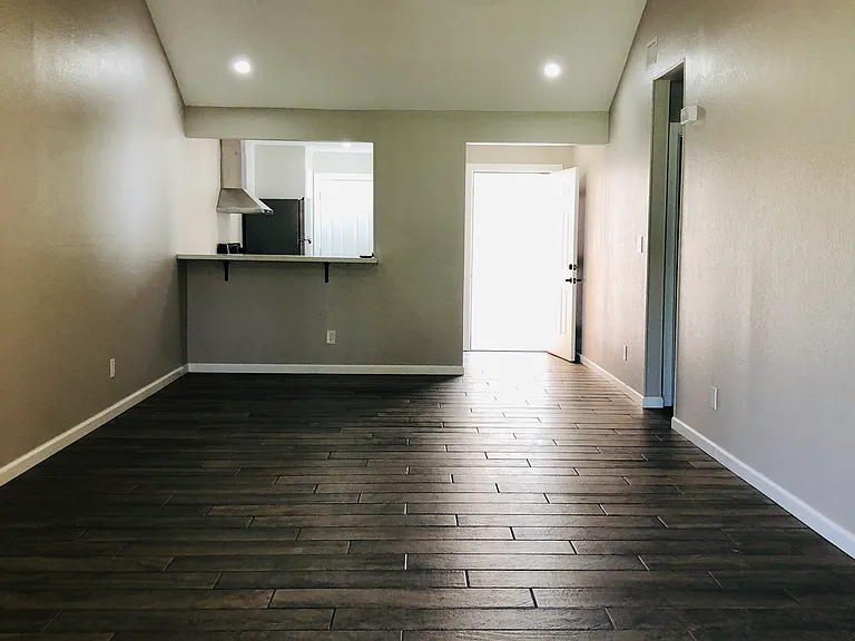 1813 Highland Park Ave — Photo 11