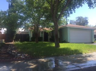 2212 Balmont St, Lancaster, CA 93536