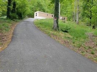 138 Ridgedale Rd, Candler, NC 28715