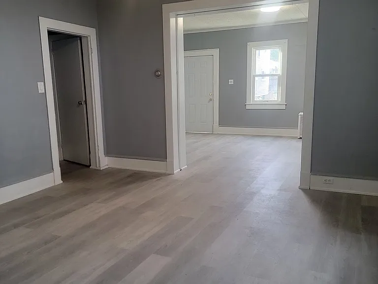 43 Wyoming St — Photo 5