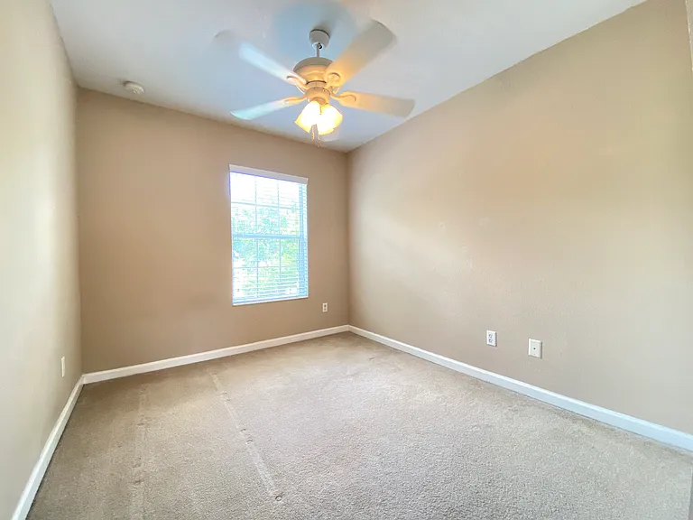 7708 Fordson Ln — Photo 8