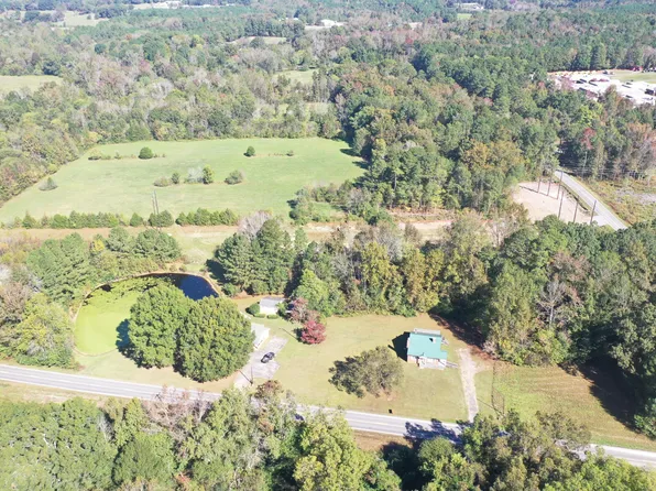 0 W 3rd St, Siler City, NC 27344